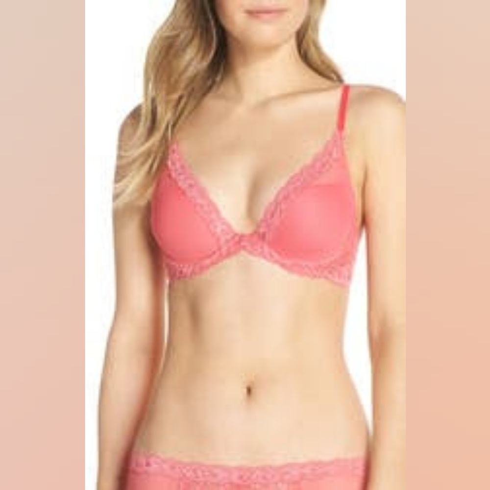 NWOT Natori Feathers - Passionfruit pink